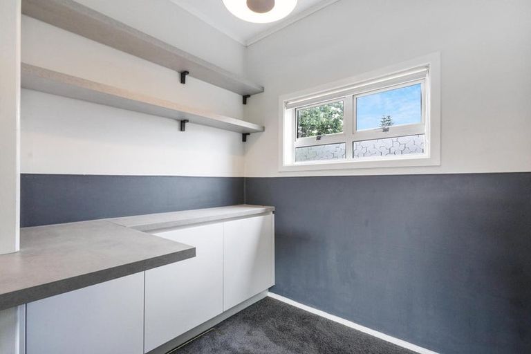 Photo of property in 49 Hamilton Road, Cambridge, 3434