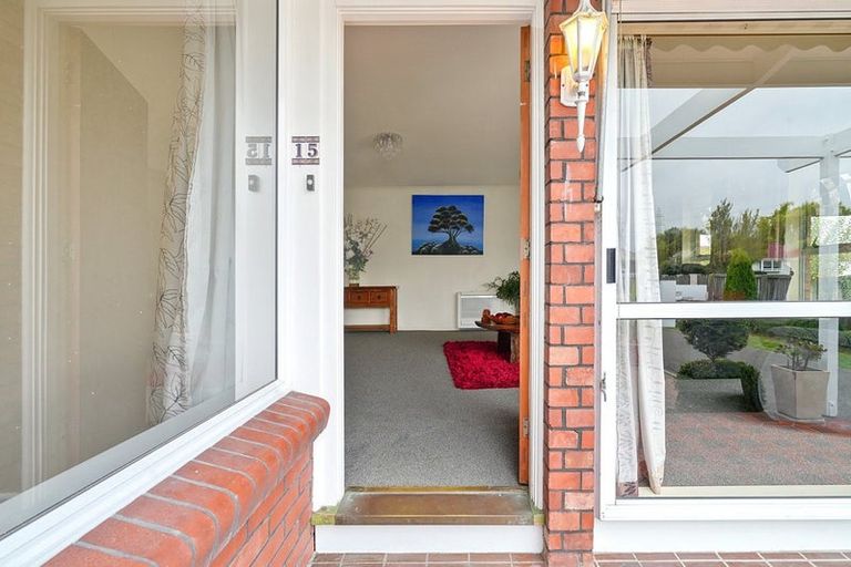 Photo of property in 15 Steele Street, Hornby, Christchurch, 8042