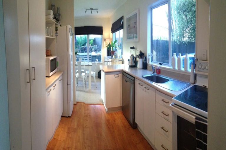 Photo of property in 4/56 Youngs Road, Papakura, 2110