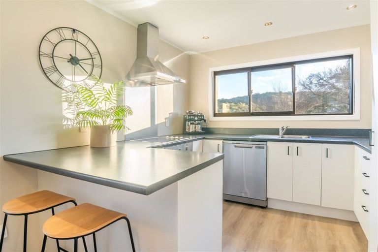 Photo of property in 110 Leeward Drive, Whitby, Porirua, 5024