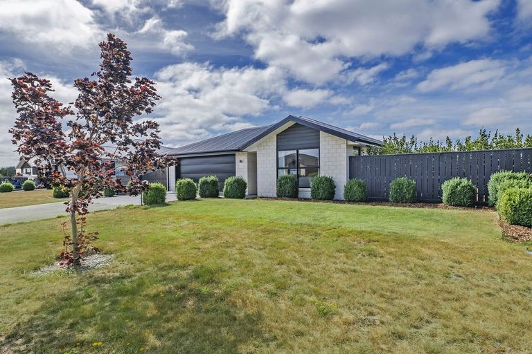 Photo of property in 92 Ridgeway Avenue, Rolleston, 7615