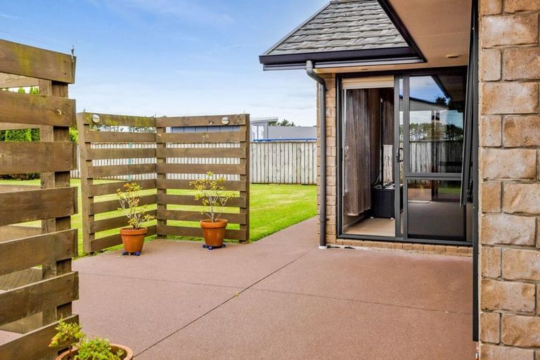 Photo of property in 12 Mercade Close, Stratford, 4332