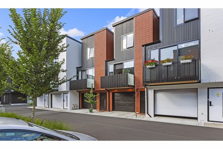 Photo of property in 18/182u London Street, Hamilton Central, Hamilton, 3204