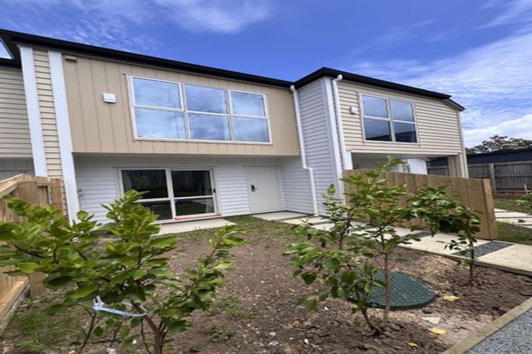 Photo of property in 7 Sheralee Place, Bucklands Beach, Auckland, 2014