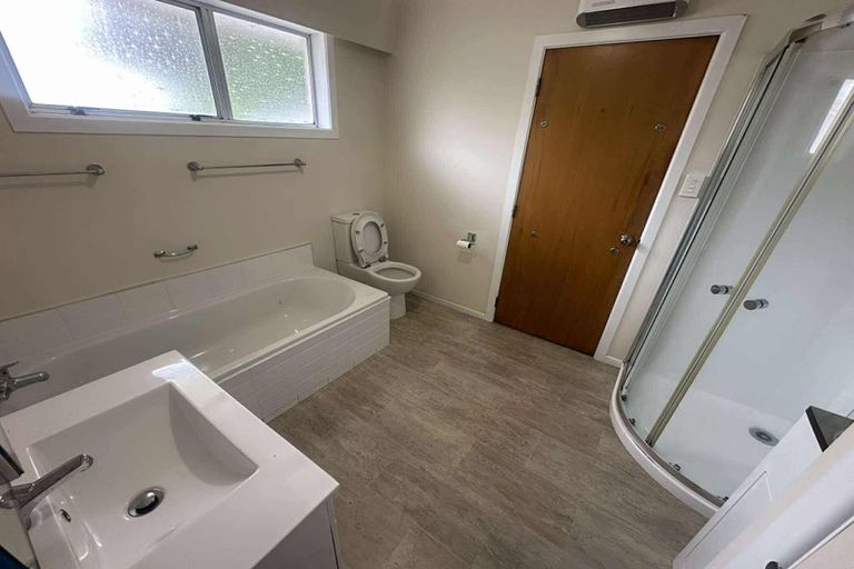 Photo of property in 244 Waiwhetu Road, Waterloo, Lower Hutt, 5011