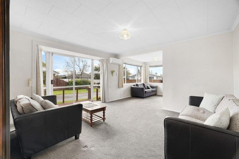 Photo of property in 6 Springhill Street, Avonhead, Christchurch, 8042