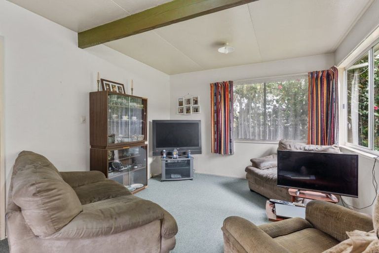 Photo of property in 79 Pahiatua Street, Hokowhitu, Palmerston North, 4410