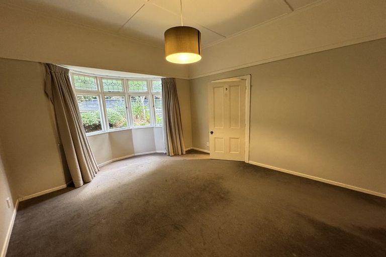 Photo of property in 29 Maida Vale Road, Roseneath, Wellington, 6011