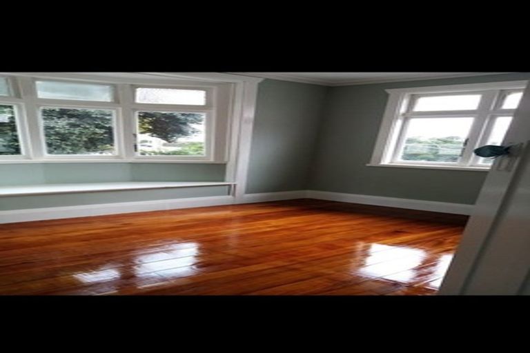 Photo of property in 5 Raeburne Street, Te Awamutu, 3800