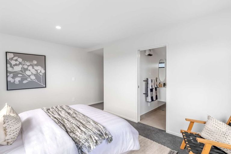 Photo of property in 1/214 Barrington Street, Somerfield, Christchurch, 8024