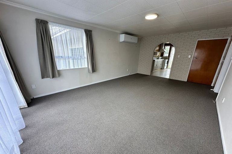 Photo of property in 2/80 Charles Street, Waltham, Christchurch, 8011