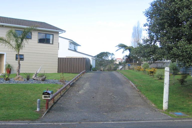 Photo of property in 143a Durrant Drive, Whangamata, 3620