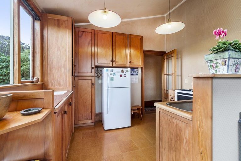 Photo of property in 5 Douro Avenue, Newtown, Wellington, 6021