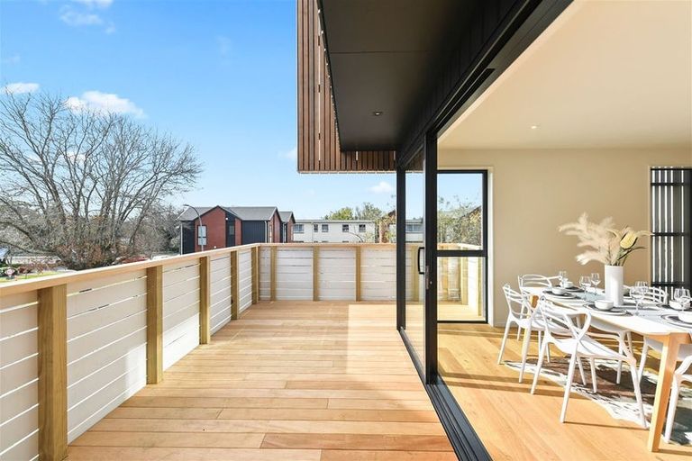 Photo of property in 2u2 Manning Street, Hamilton Central, Hamilton, 3204