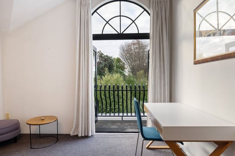 Photo of property in 125 Stapletons Road, Richmond, Christchurch, 8013