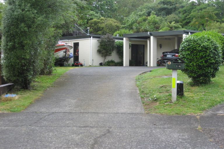 Photo of property in 14 Morrow Terrace, Pukekohe, 2120