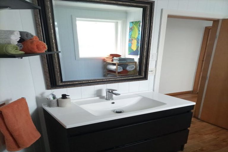 Photo of property in 27 Seabury Avenue, Foxton Beach, Foxton, 4815