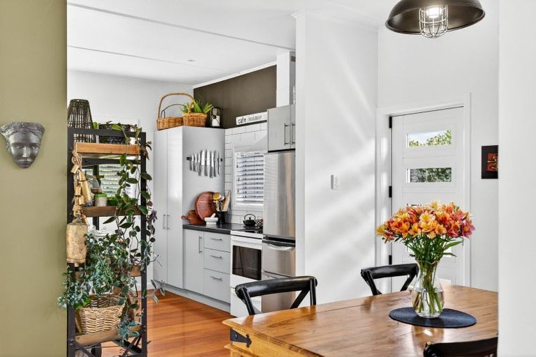 Photo of property in 17 Gallipoli Road, Onekawa, Napier, 4110