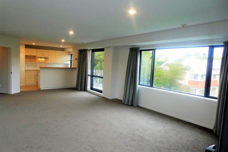 Photo of property in Gloucester Towers, 7/28 Gloucester Street, Christchurch Central, Christchurch, 8013