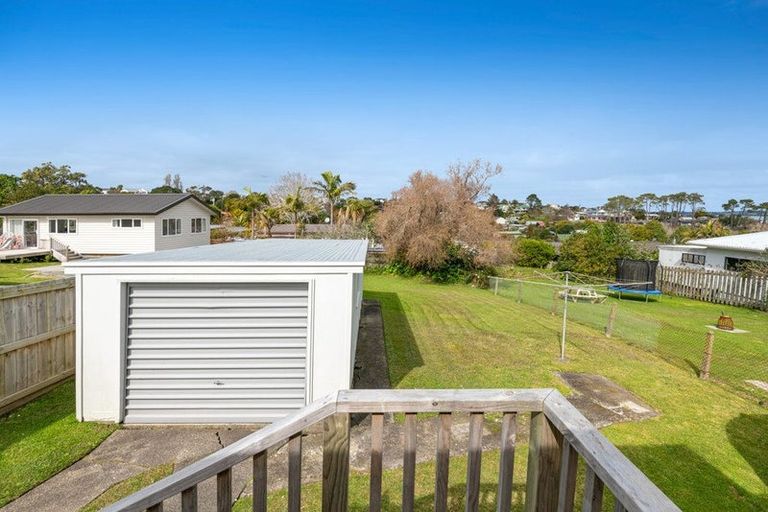 Photo of property in 1/941 Whangaparaoa Road, Manly, Whangaparaoa, 0930