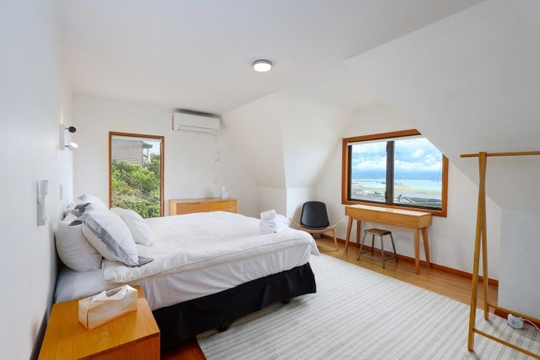 Photo of property in 320 Princes Drive, Britannia Heights, Nelson, 7010