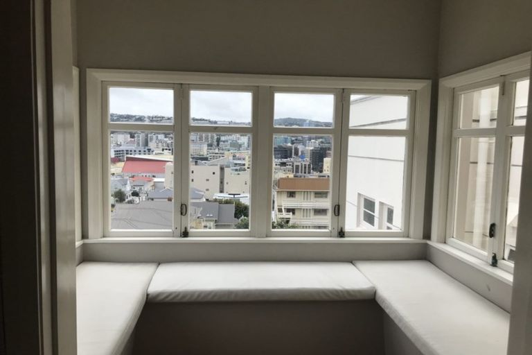 Photo of property in 1u8 Earls Terrace, Mount Victoria, Wellington, 6011