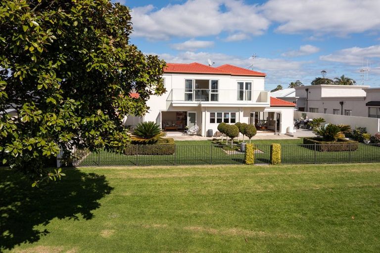Photo of property in 6 Sovereign Drive, Papamoa Beach, Papamoa, 3118
