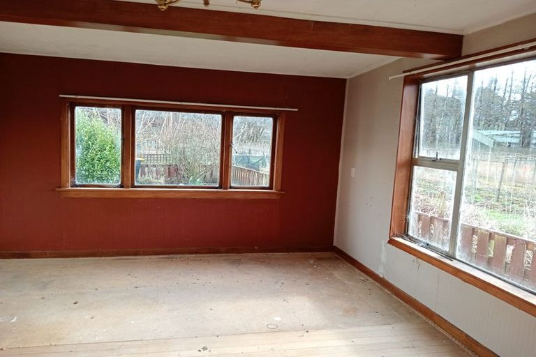 Photo of property in 1161 Clifden Highway, Rowallan, Tuatapere, 9691