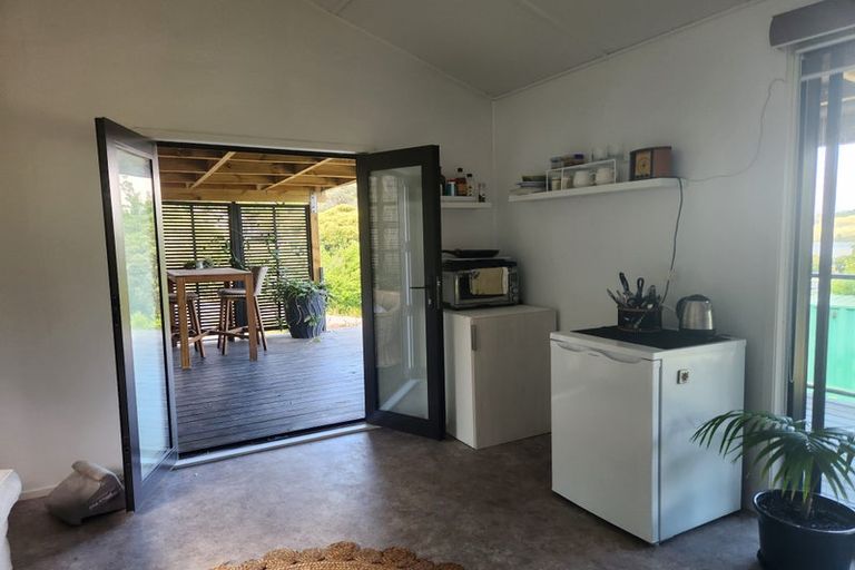 Photo of property in 7 Potter Street, Kohukohu, 0491
