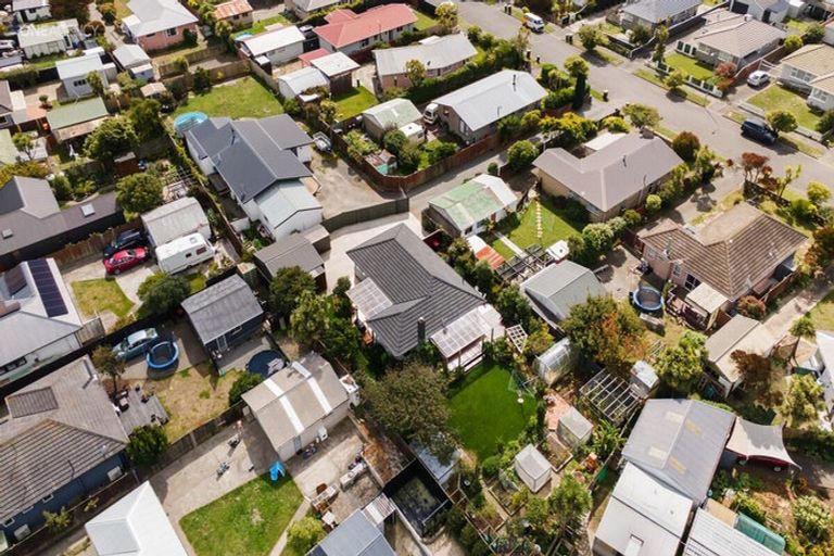 Photo of property in 17 Monowai Crescent, North New Brighton, Christchurch, 8083