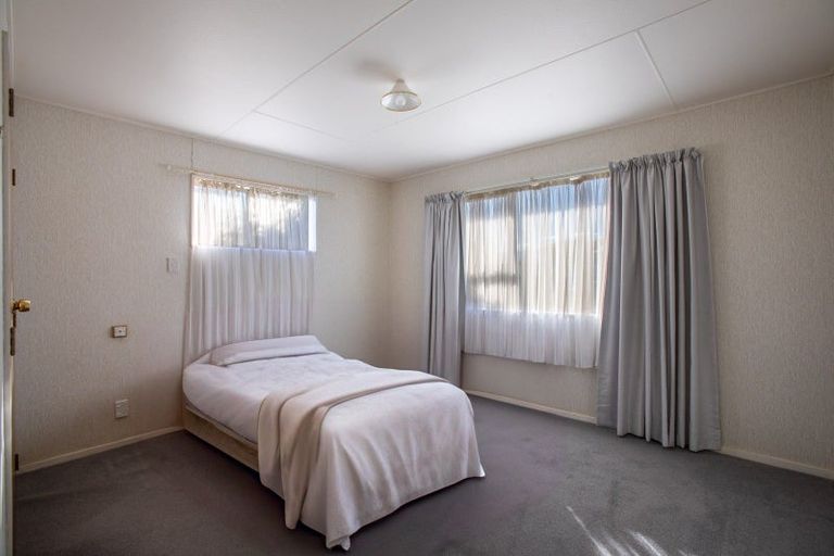 Photo of property in 28b Pollen Street, Woodville, 4920