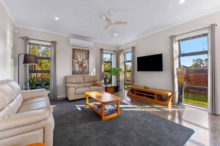 Photo of property in 1a Maple Lane, Huapai, Kumeu, 0810