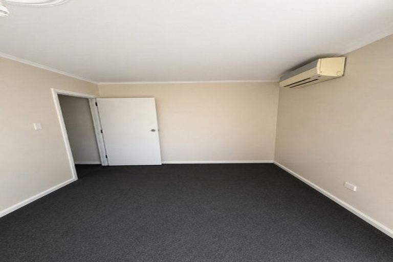 Photo of property in 13 Denvir Street, Strowan, Christchurch, 8052