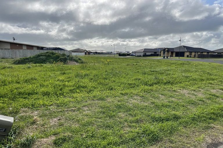 Photo of property in 2 Yulestar Place, Hawera, 4610