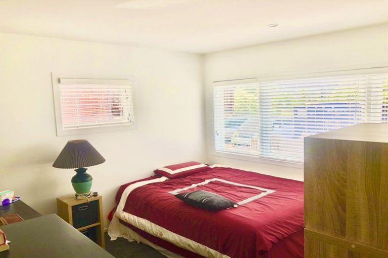 Photo of property in 40 Pooks Road, Ranui, Auckland, 0612