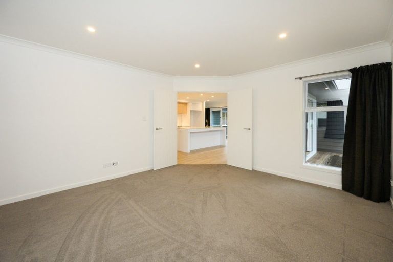 Photo of property in 29 Freedom Drive, Kelvin Grove, Palmerston North, 4414