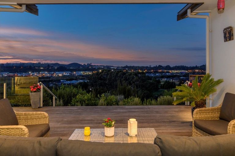 Photo of property in 87 Mortlake Heights, Pyes Pa, Tauranga, 3112