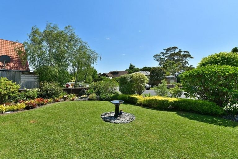 Photo of property in 59 Maygrove Drive, Orewa, 0931