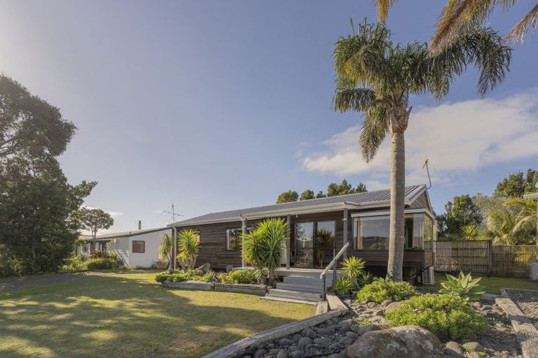 Photo of property in 163 Vista Paku, Pauanui, Hikuai, 3579