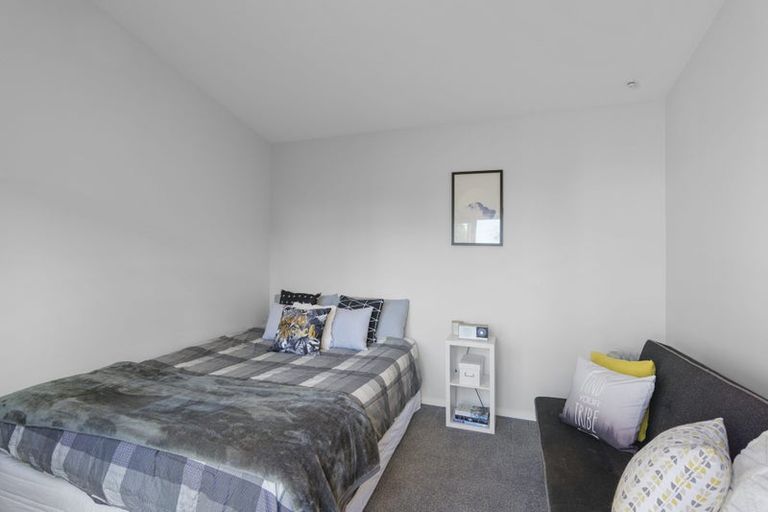 Photo of property in 15 South Crescent, Amberley, 7481