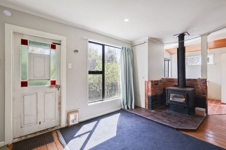Photo of property in 53 Burnett Street, Oxford, 7430