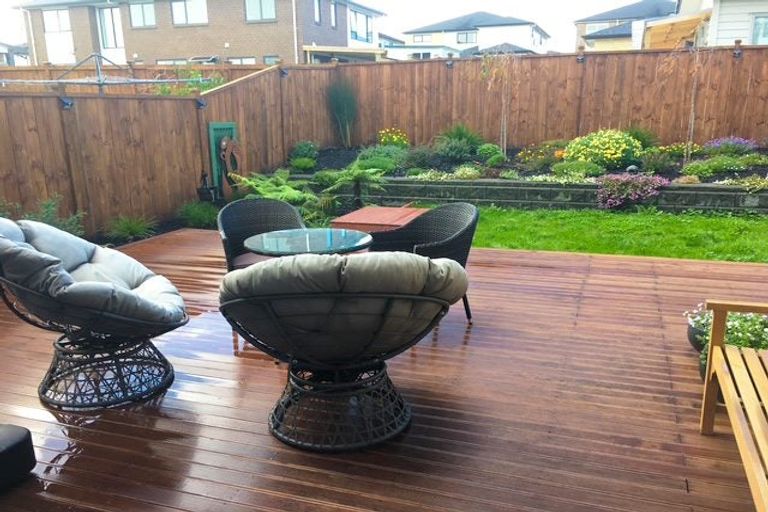 Photo of property in 16 Hikuawa Road, Flat Bush, Auckland, 2019