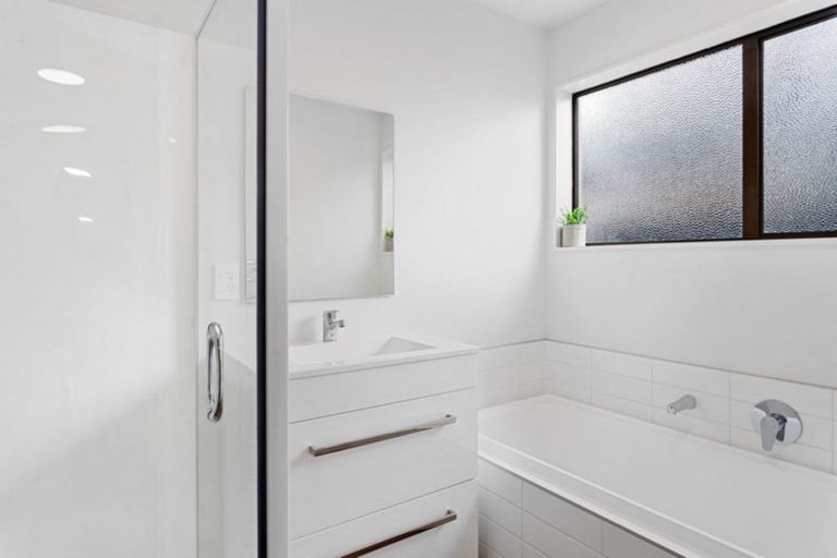 Photo of property in 91 Beachville Road, Redcliffs, Christchurch, 8081