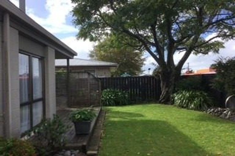 Photo of property in 33 Bureta Road, Otumoetai, Tauranga, 3110