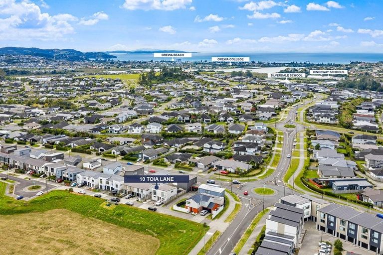 Photo of property in 10 Toia Lane, Silverdale, 0932