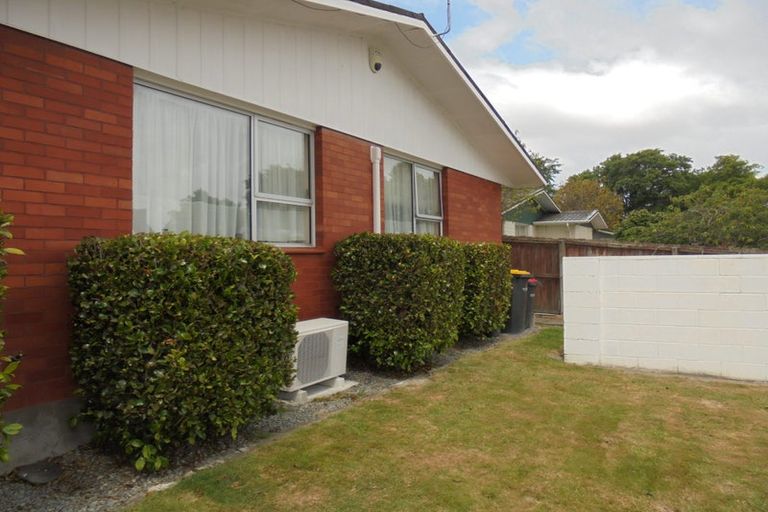 Photo of property in 31 Guinness Crescent, Ilam, Christchurch, 8041
