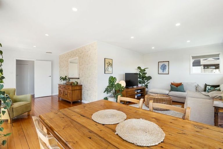Photo of property in 1/30 Sunrise Avenue, Mairangi Bay, Auckland, 0630