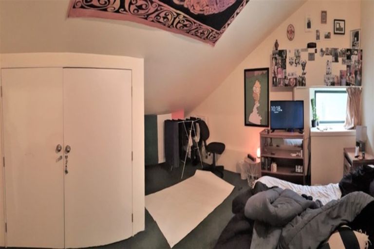 Photo of property in 11/5u Hopper Street, Mount Cook, Wellington, 6011