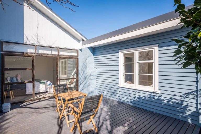Photo of property in 73 Golf Road, Paraparaumu Beach, Paraparaumu, 5032