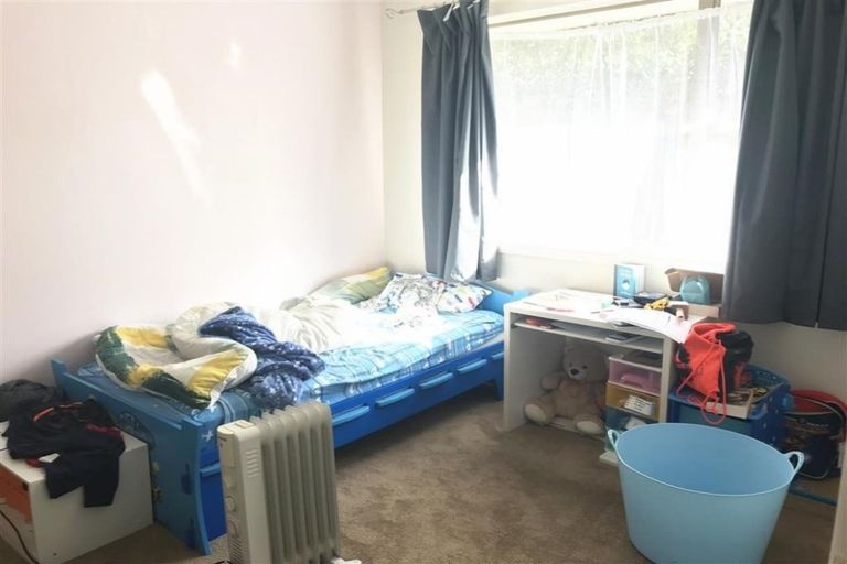 Photo of property in 27 Parker Avenue, New Lynn, Auckland, 0600